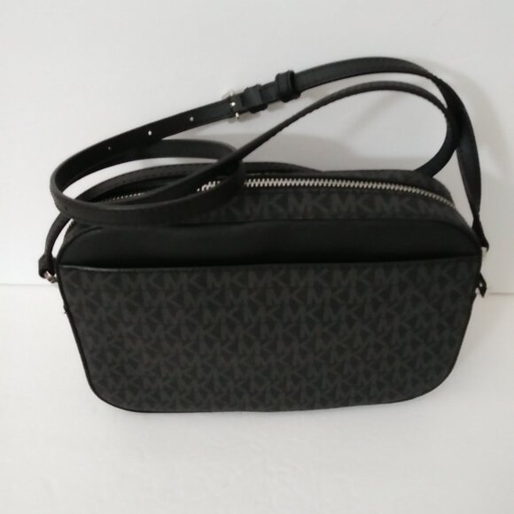 Michael Kors Jet Set Black Large Cross-body Bag - Picture 5 of 14